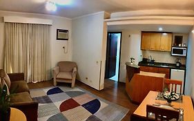 Apartamento aconchegante no Batel